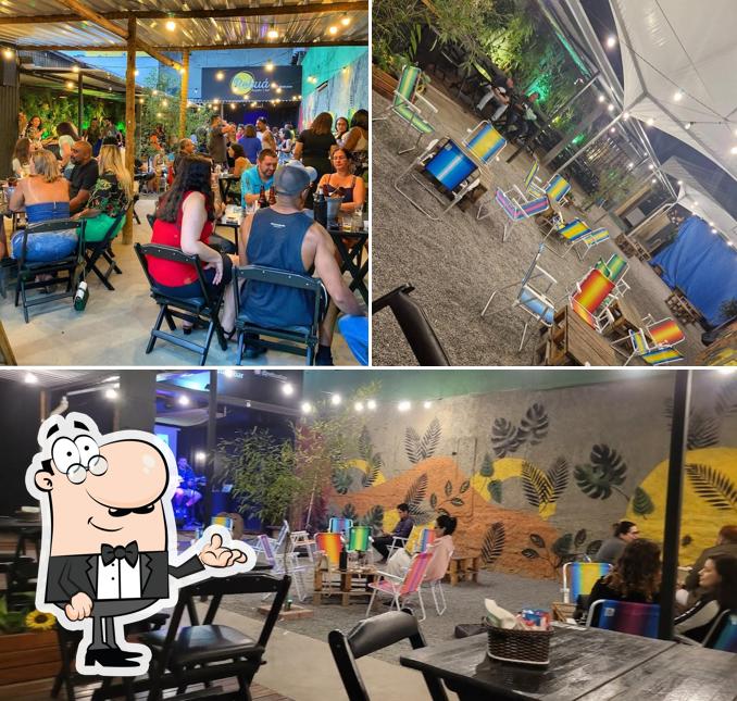 O interior do Rebuá Espeto Bar