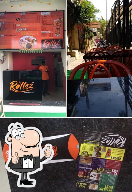 See the pic of ROLLSZ