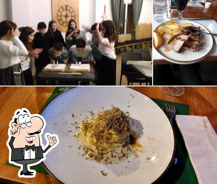 La interni e cibo del ristorante