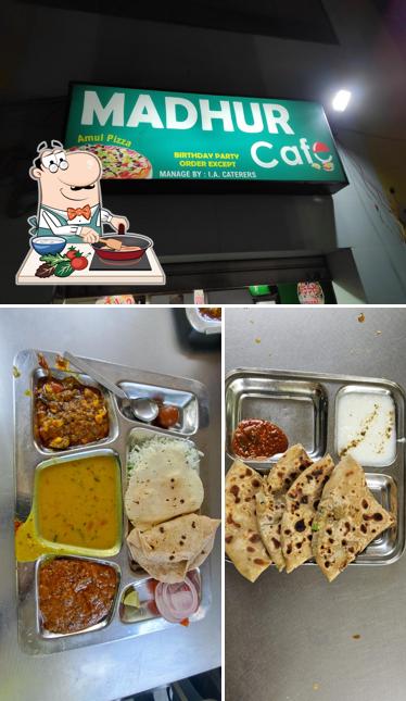 Chicken curry at Madhur Cafe