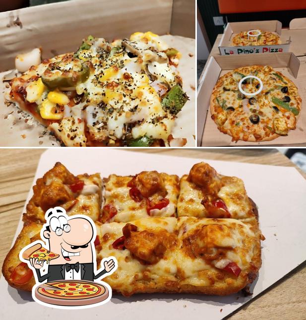 Pick pizza at La Pino'z Pizza Vashi