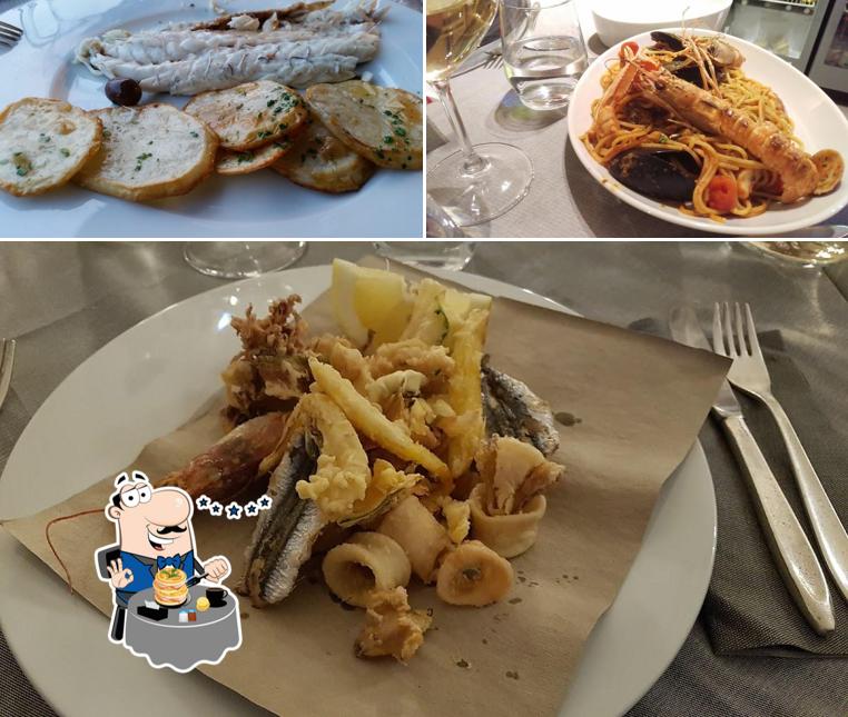 Cibo al Ristorante Monile