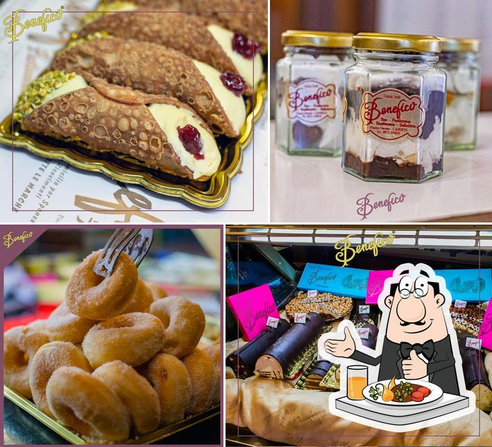 Platti al Pasticceria Benefico