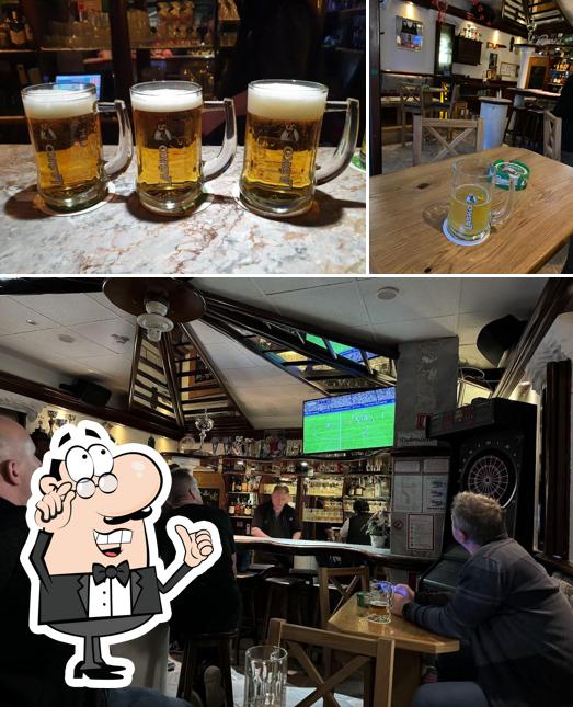 La interni e cibo del ristorante