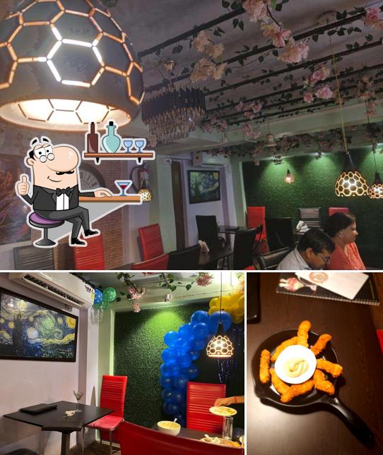 Check out how Dips & Toppings looks inside