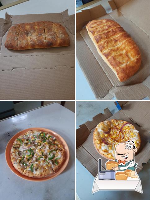 Garlic bread at Pizza Point Derabassi