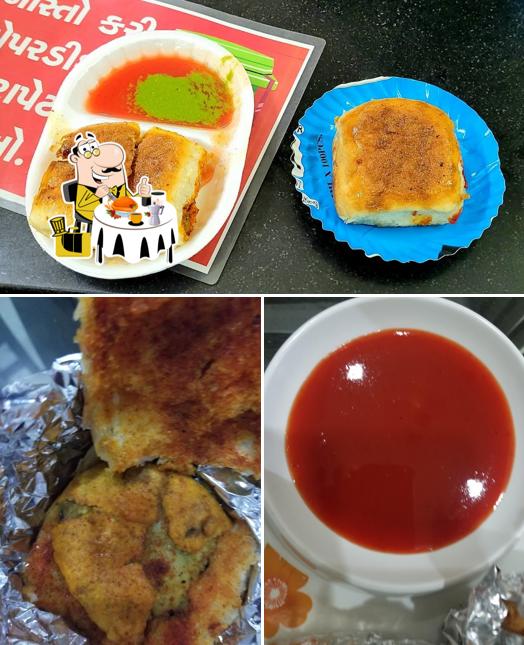 Food at Karnavati Dabeli Centre