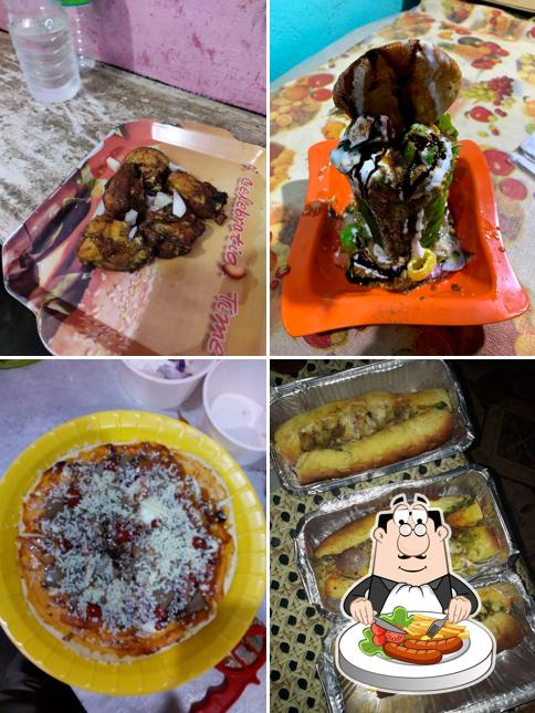 Food at ARUHI PIZZA CENTRE