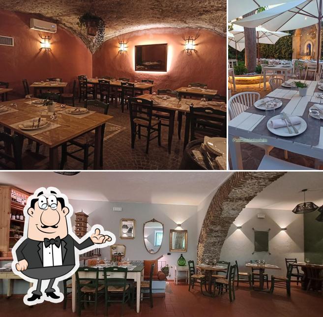 Siediti a un tavolo di Ristorante Pizzeria Antica Abazia