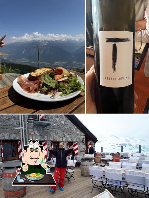 Guarda la foto che mostra la cibo e interni di Cabane des Violettes CAS