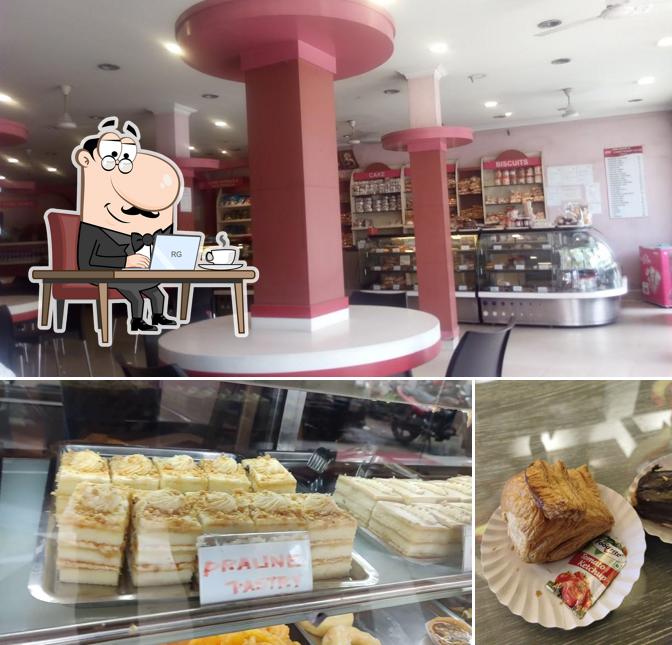 Among various things one can find interior and food at Anns Bakery Chembumukku