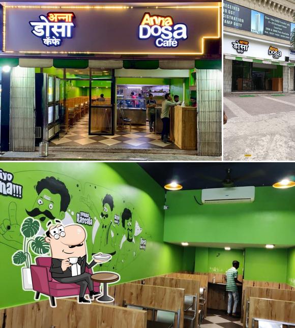 Check out how ANNA DOSA CAFE (Sec 34) looks inside