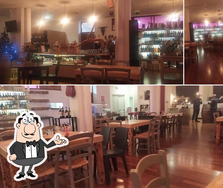 Dai un'occhiata agli interni di La bottega dell'Exmè