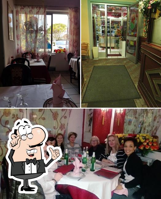 Dai un'occhiata agli interni di Ristorante Cinese Oriente