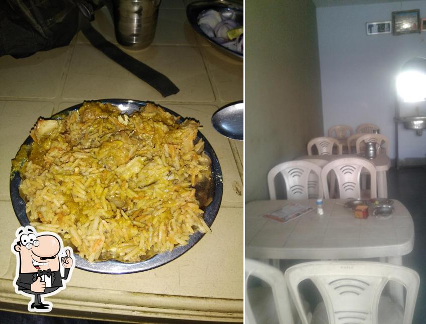 Here's a picture of Sana Nonveg Hotel