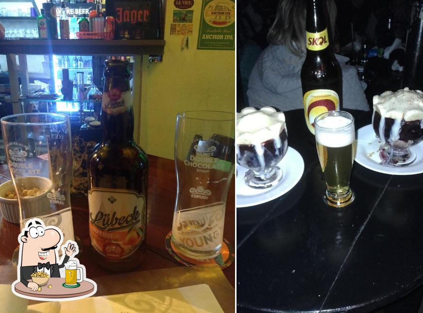 Peça uma tulipa de cerveja leve ou escura