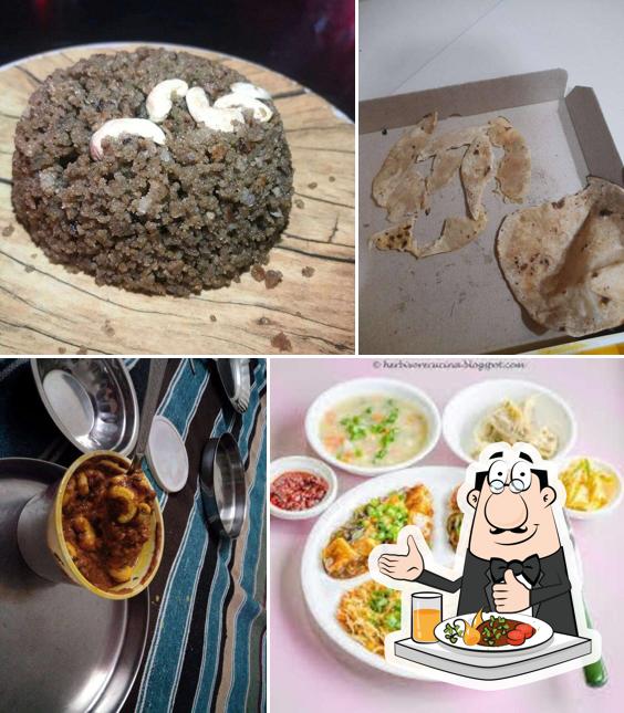 Food at Shree Maruti Nandan Kathiyawadi Garden Restaurant