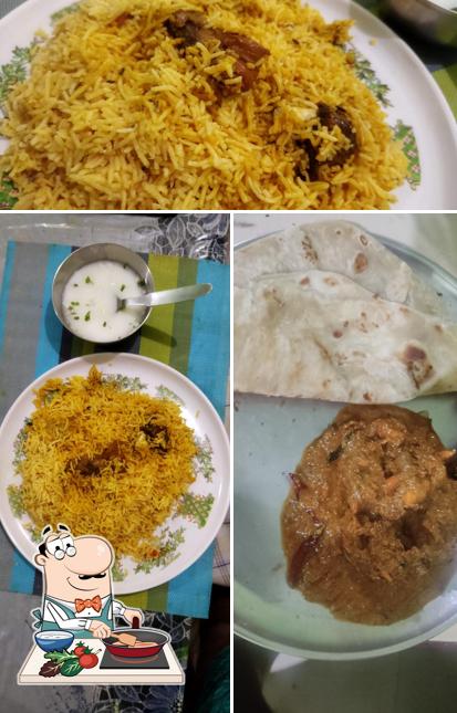 Chicken curry at Rajdhani FastFood , Baramunda