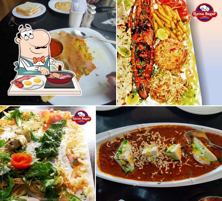 Omelette at Ratna Sagar Family Restaurant & Bar