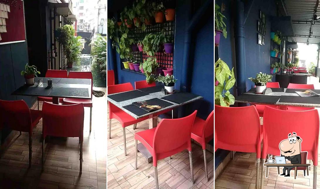 The interior of Hotel Green Tree