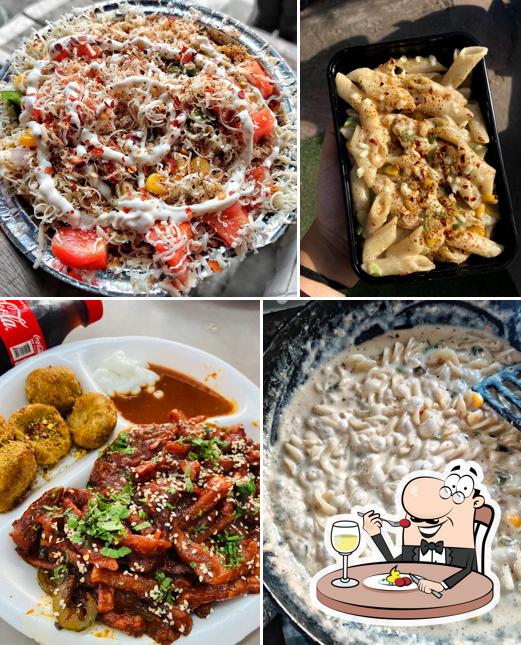 Meals at Saakshaat's Swaadishtham