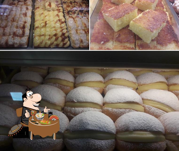 Comida em Padaria & Confeitaria JD. Alvinopolis