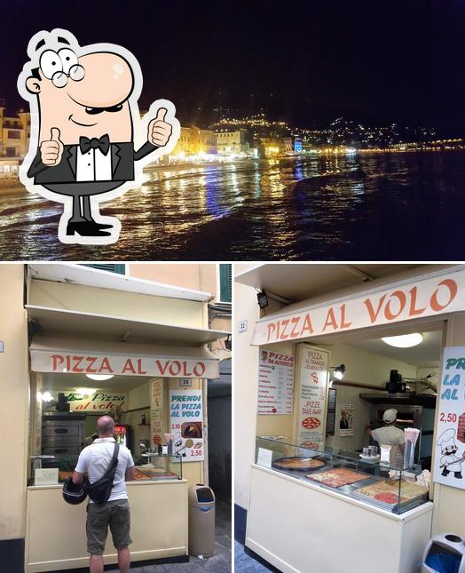 Pizza Al Volo