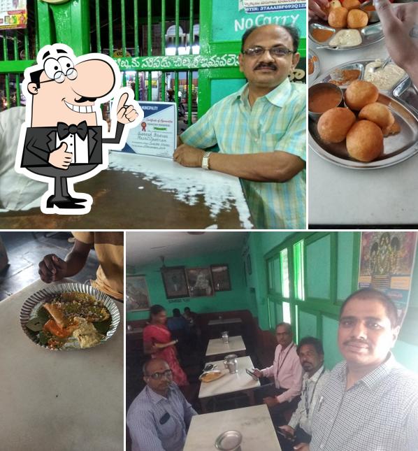 Here's a pic of Sri Hotel Ganesh Bhawan Coffee Club