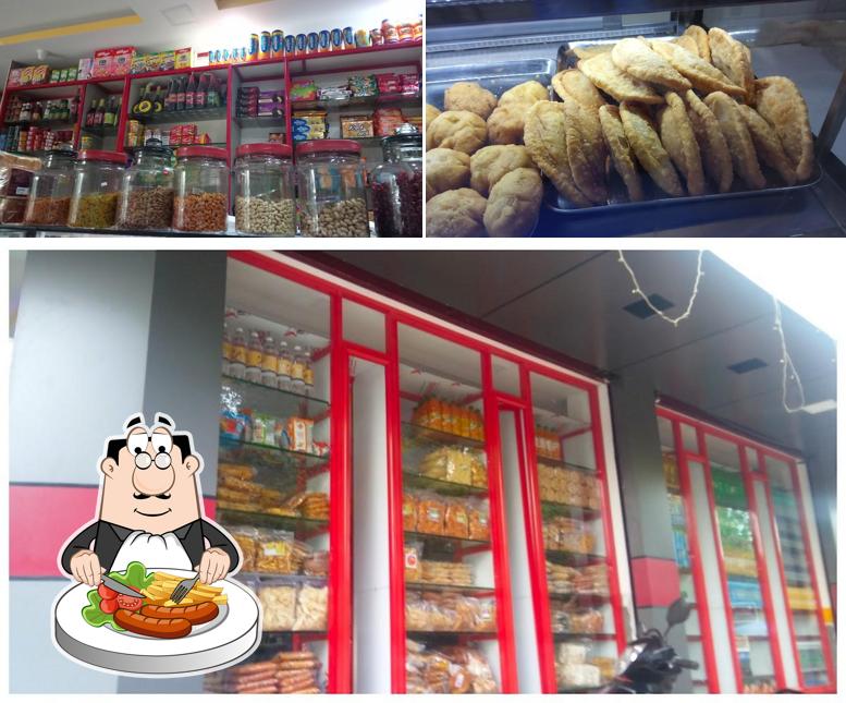 Food at Rahmaniya Food Corner