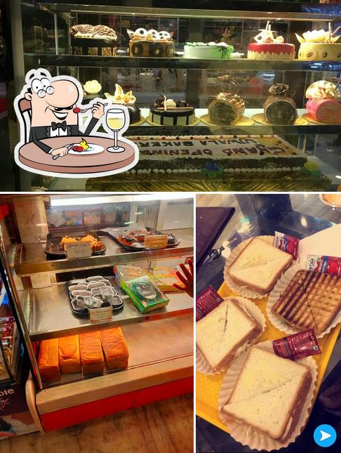 Food at Sri Ujwala Bakers