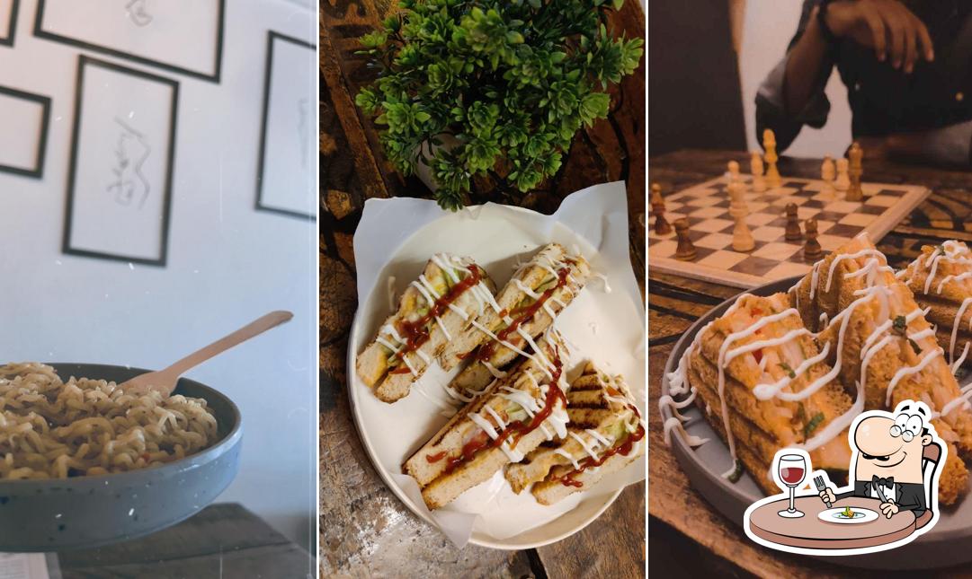 Meals at Reminisce Cafe