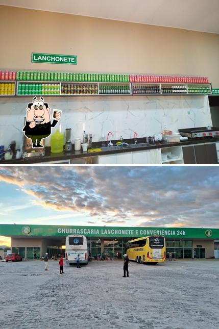 Desfrute de um drinque no Churrascaria conveniência 24h dois irmãos