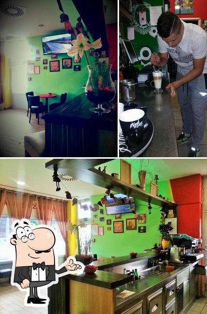 Gli interni di Coffee BAKH bar