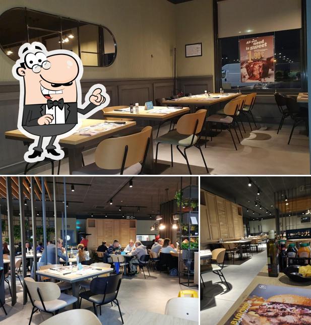 Gli interni di Roadhouse Restaurant Beinasco