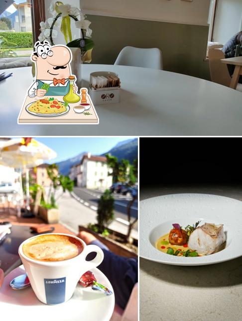 La immagine della cibo e interni di Bar Iosio