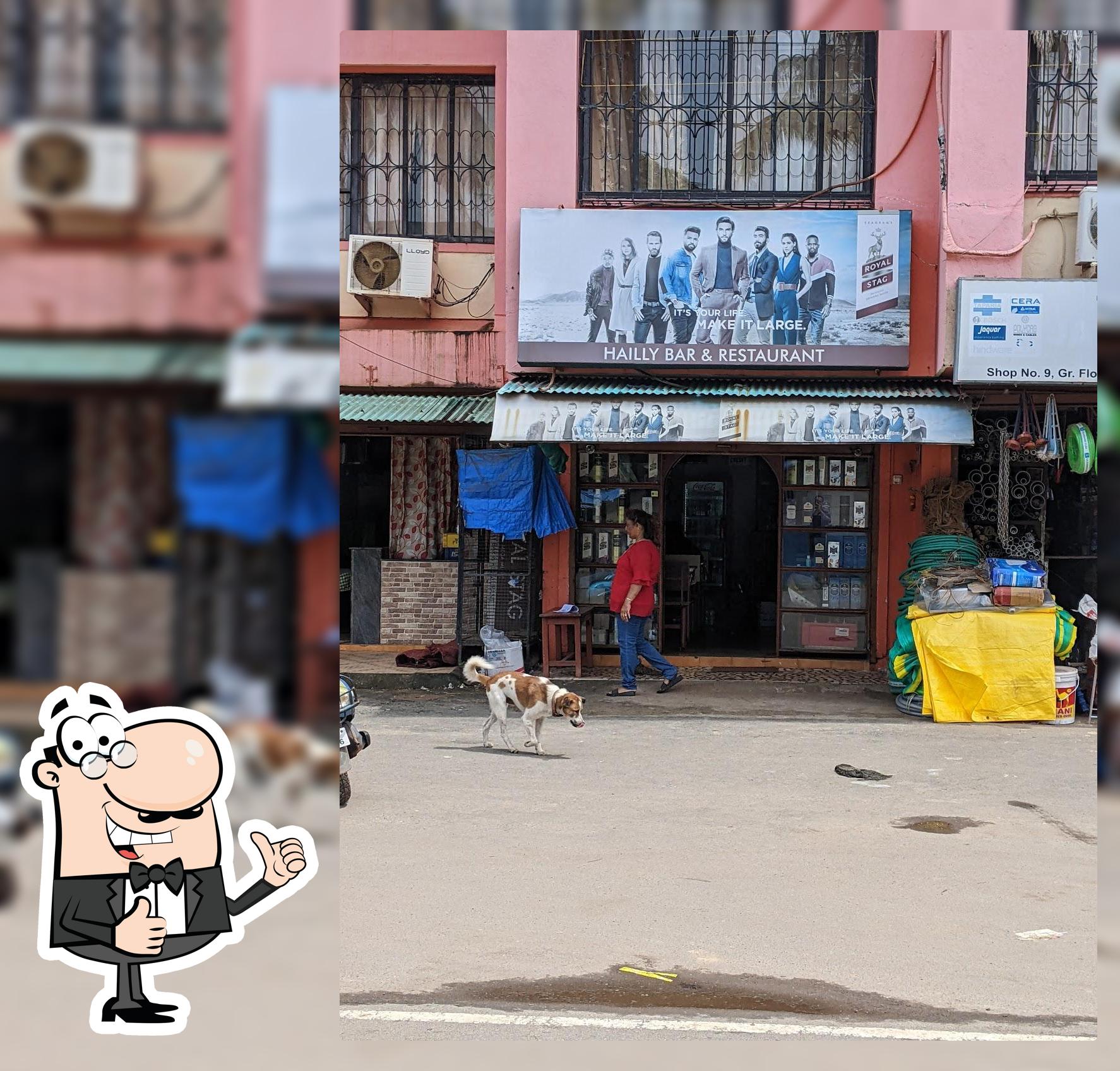 Hailly Bar and Restaurant