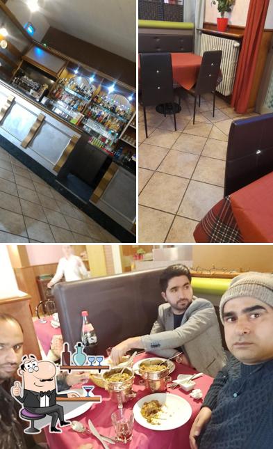 Gli interni di Apna Punjab