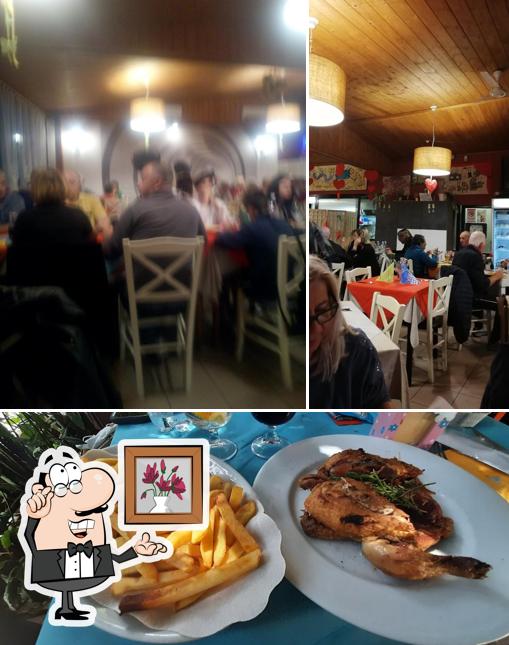 La immagine della interni e cibo di Ristorante Pizzeria Il Castagno