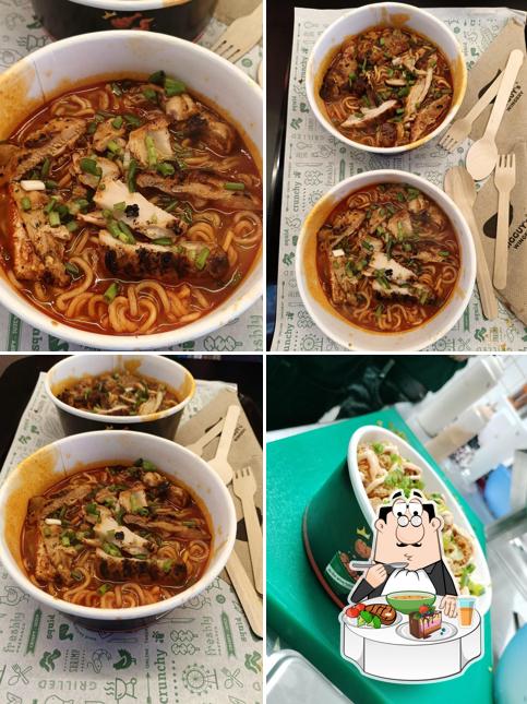 Hot and sour soup at BIGGUYS : Wings & More (Lewis Road)