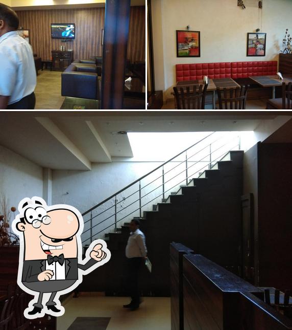 Check out how Hot Millions looks inside