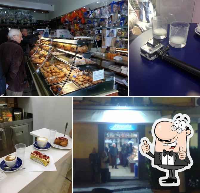 Vedi la immagine di Bar Mennella