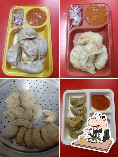 Food at Mahi Momos Centre