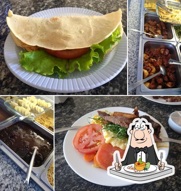 Comida em Churrascaria Gaúcho