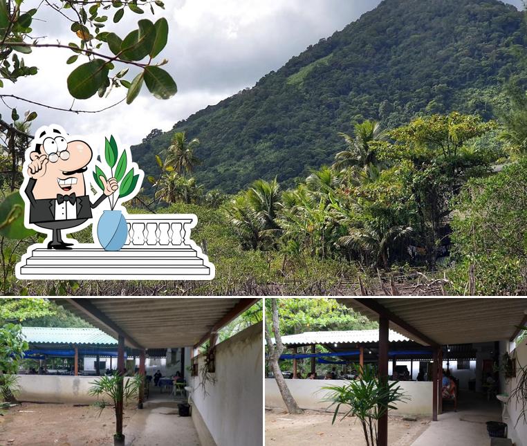 a parte exterior é uma característica importante do Restaurante Tropical