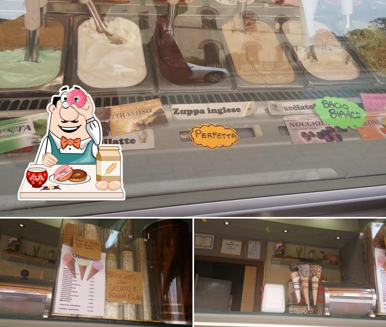 Non scordarti di ordinare un dessert a Cin Cin Bar