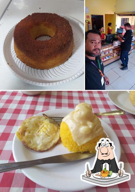 Comida em Panificadora Pão Nosso Moaçara
