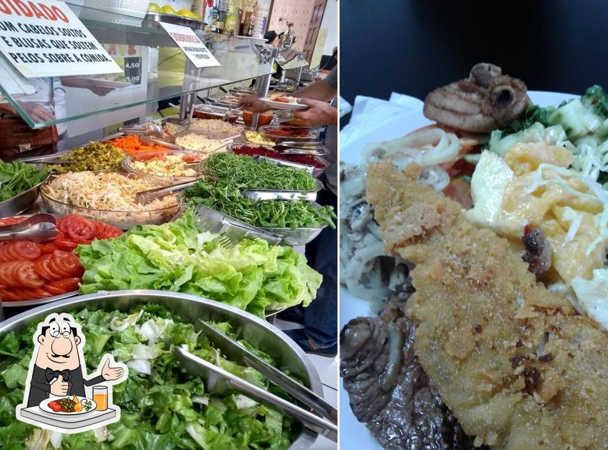 Comida em Restaurante Nativo