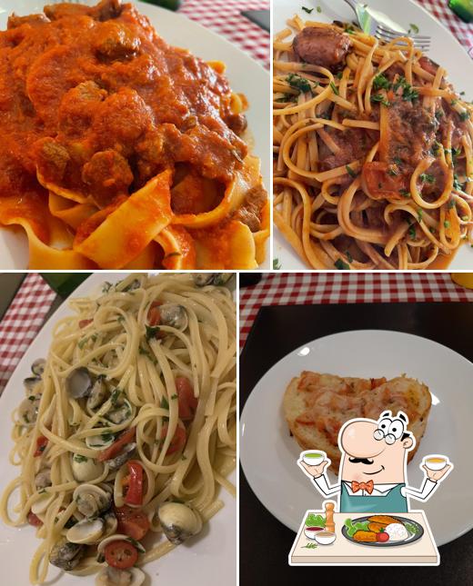 Comida em Cantina Do Italiano