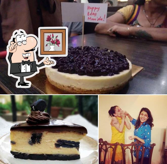 The interior of Cheesecake Republic