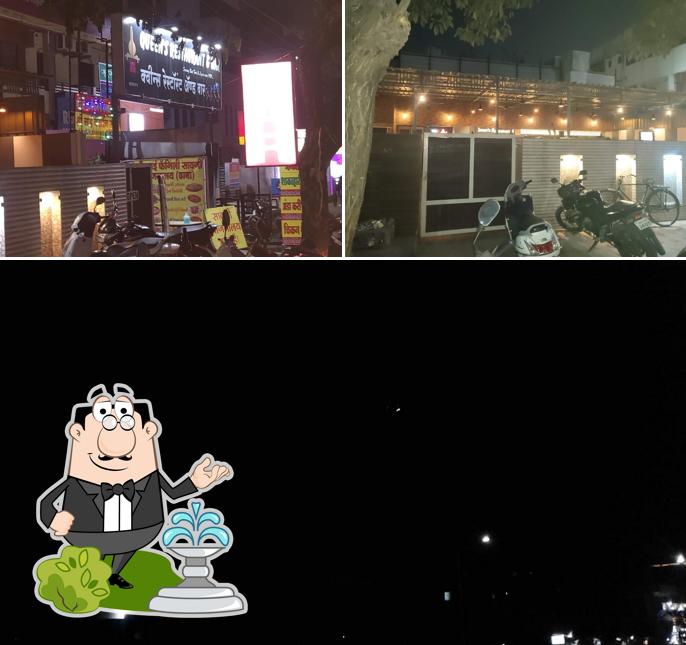 The exterior of QUEEN'S RESTAURANT & BAR